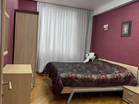 4 otaqlı yeni tikili - Memar Əcəmi m. - 167 m²