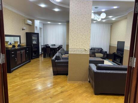 4 otaqlı yeni tikili - Memar Əcəmi m. - 167 m²