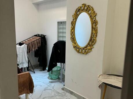 Obyekt - 8 Noyabr m. - 500 m²