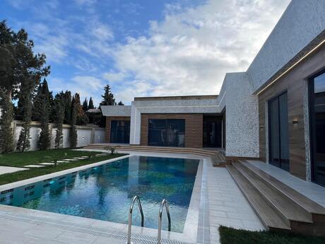 5 otaqlı həyət evi/bağ evi - Şüvəlan q. - 250 m²