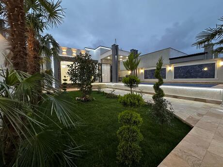 4 otaqlı həyət evi/bağ evi - Şüvəlan q. - 160 m²