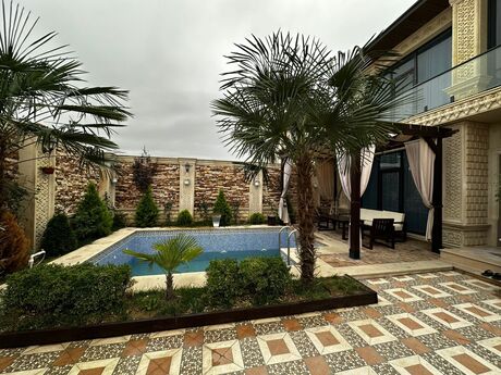 4 otaqlı həyət evi/bağ evi - Şüvəlan q. - 200 m²