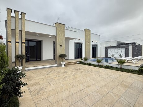 4 otaqlı həyət evi/bağ evi - Şüvəlan q. - 160 m²