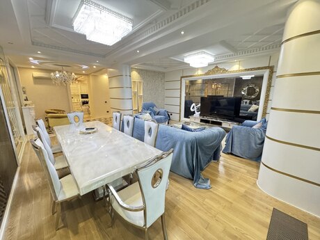 4 otaqlı yeni tikili - Şah İsmayıl Xətai m. - 250 m²
