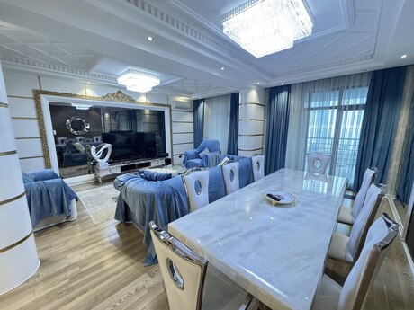 4 otaqlı yeni tikili - Şah İsmayıl Xətai m. - 250 m²