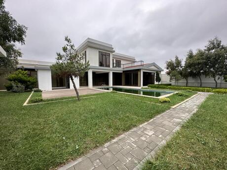 6 otaqlı həyət evi/bağ evi - Mərdəkan q. - 400 m²