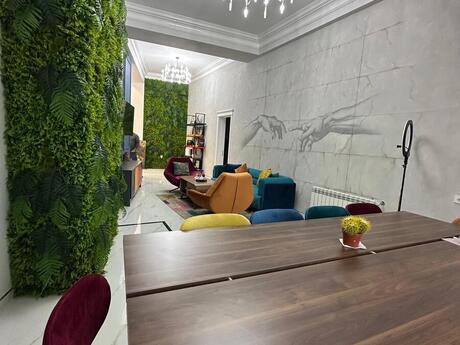 4 otaqlı ofis - Nizami m. - 280 m²