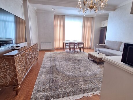 Kirayə 2 otaqlı mənzil, 90 m², Sahil: 1 696 ₼/ay 4
