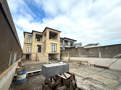 5 otaqlı həyət evi/bağ evi - Badamdar q. - 450 m²