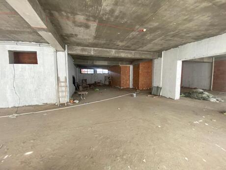 Obyekt - Elmlər Akademiyası m. - 950 m²