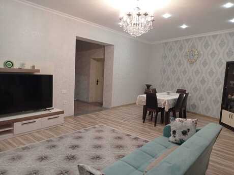 8 otaqlı həyət evi/bağ evi - Əmircan q. - 320 m²