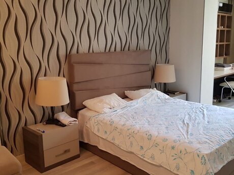 2 otaqlı köhnə tikili - İçəri Şəhər m. - 60 m²