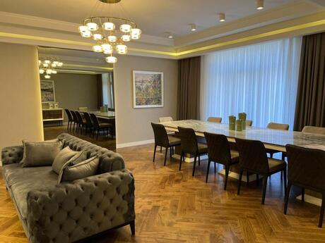 4 otaqlı yeni tikili - Elmlər Akademiyası m. - 225 m²