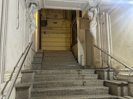 3 otaqlı köhnə tikili - Sahil m. - 80 m²