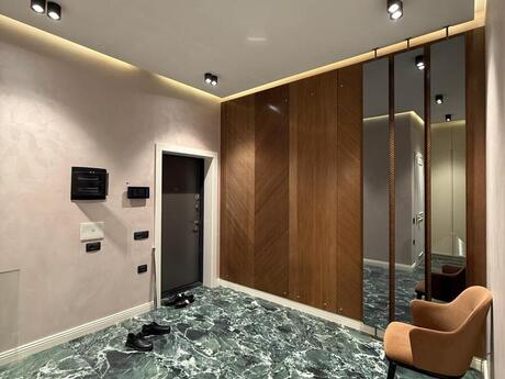 3 otaqlı yeni tikili - 28 May m. - 130 m²