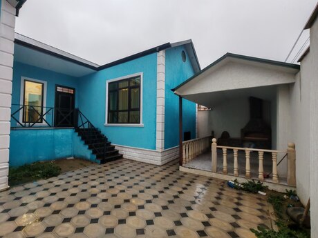 4 otaqlı həyət evi/bağ evi - Savalan q. - 120 m²