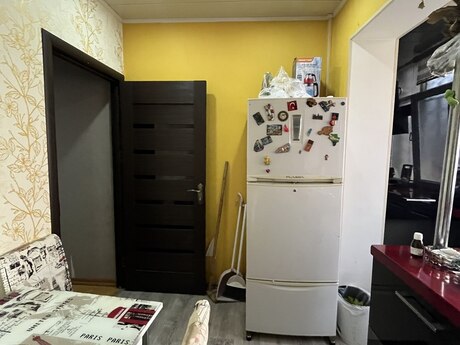 4 otaqlı köhnə tikili - Memar Əcəmi m. - 160 m²