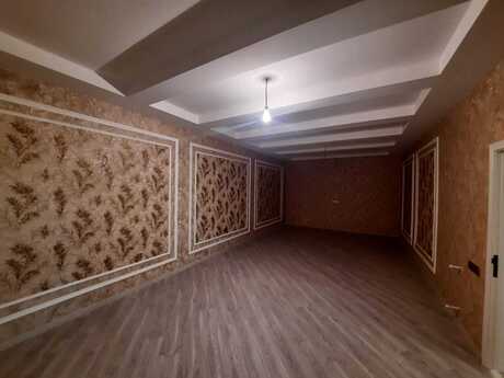 Elan №5735867 - Bakı, 20-ci sahə q., 7 otaqlı, 260 m²