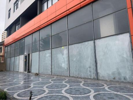 Объект - м. Кара Караев - 740 м²