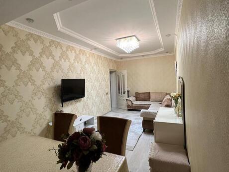 2-комн. новостройка - м. Ази Асланов - 64 м²