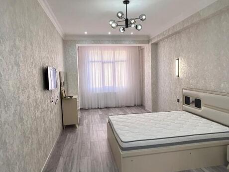 3-комн. новостройка - Насиминский  р. - 115 м²