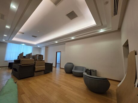 Obyekt - Yasamal r. - 100 m²
