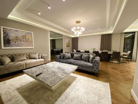 4 otaqlı yeni tikili - Elmlər Akademiyası m. - 215 m²