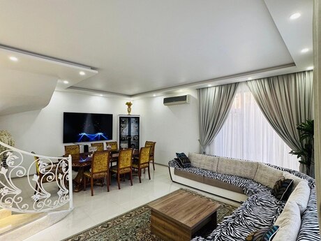 6 otaqlı həyət evi/bağ evi - Mərdəkan q. - 400 m²