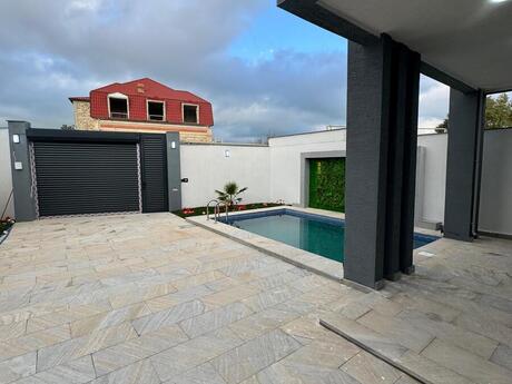 4 otaqlı həyət evi/bağ evi - Şüvəlan q. - 150 m²