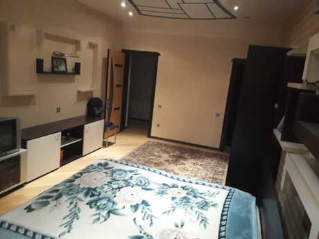 5 otaqlı yeni tikili - 28 May m. - 286 m²