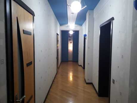5 otaqlı mənzil, 286 m², 28 May: 700 000 ₼ 5