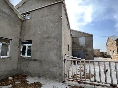 Obyekt - Məmmədli q. - 670 m²