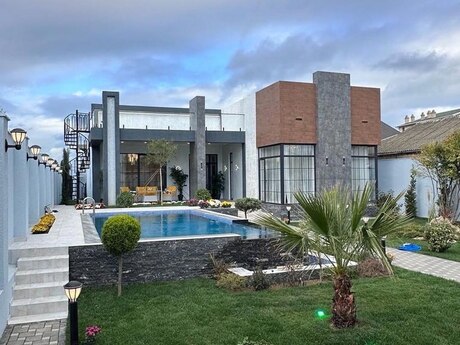 4 otaqlı həyət evi/bağ evi - Mərdəkan q. - 250 m²