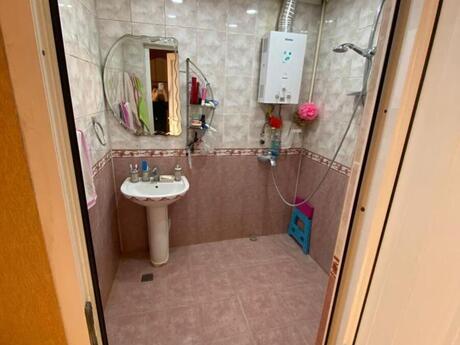3 otaqlı köhnə tikili - Nizami m. - 80 m²
