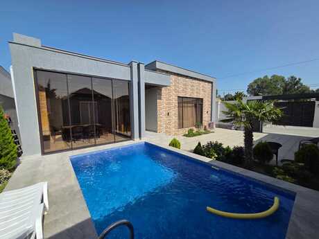 4 otaqlı həyət evi/bağ evi - Mərdəkan q. - 200 m²
