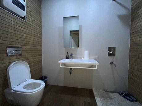 5 otaqlı ofis - Nəriman Nərimanov m. - 320 m²