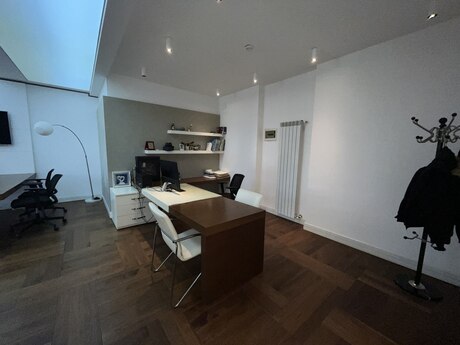 5 otaqlı ofis - Nəriman Nərimanov m. - 320 m²