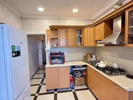 2-room apartment, 65 m², Gənclik: 200 000 ₼ 3