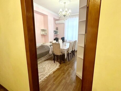 3 otaqlı mənzil, 115 m², Qara Qarayev: 244 999 ₼ 3