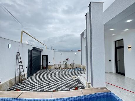 4 otaqlı həyət evi/bağ evi - Şağan q. - 160 m²
