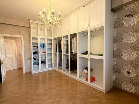 4 otaqlı yeni tikili - Nizami m. - 180 m²