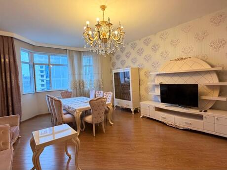 4 otaqlı yeni tikili - Nizami m. - 180 m²