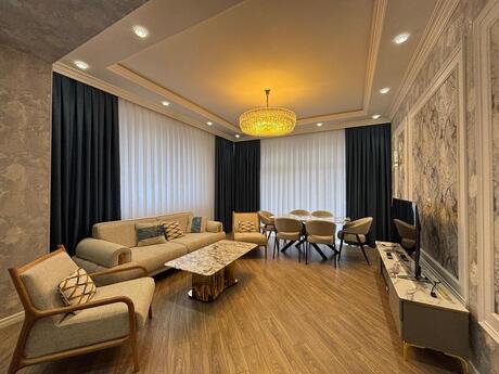 Elan №5740917 - Bakı, Ağ şəhər q., 3 otaqlı, 125 m², 9/20 mərtəbə