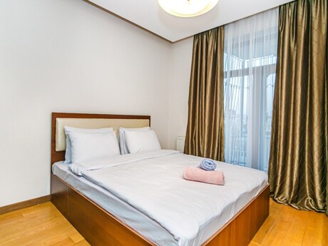 3 otaqlı köhnə tikili - Sahil m. - 101 m²