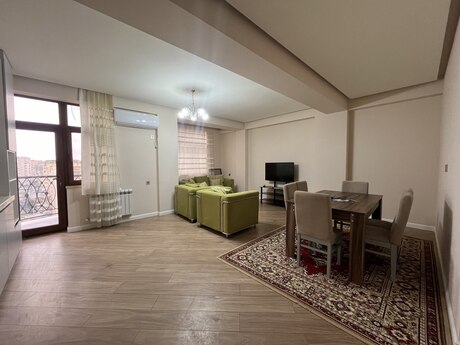 3 otaqlı yeni tikili - Yeni Yasamal q. - 125 m²