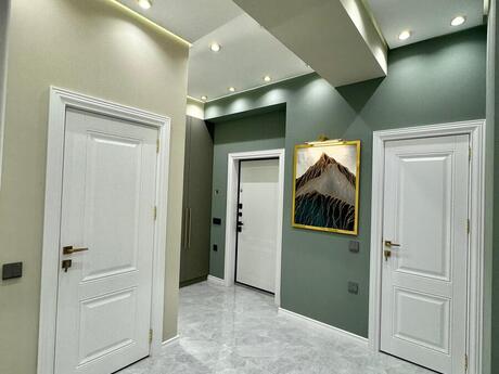 Elan №5741440 - Bakı, Neftçilər m., 3 otaqlı, 95 m², 10/15 mərtəbə