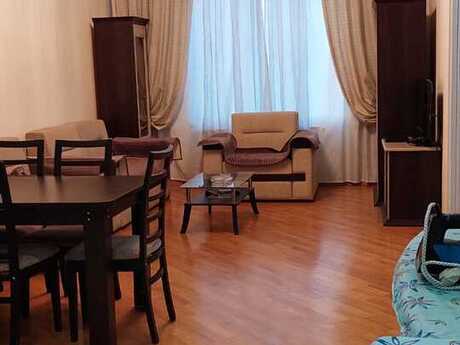 Elan №5741582 - Bakı, 28 May m., 2 otaqlı, 90 m², 12/16 mərtəbə