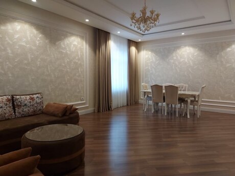 7-комн. дом/дача - пос. Мардакан - 400 м²
