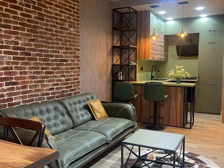 2 otaqlı yeni tikili - 8 Noyabr m. - 65 m²