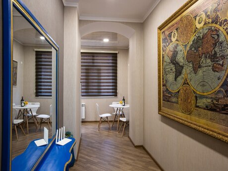 3 otaqlı köhnə tikili - İçəri Şəhər m. - 75 m²